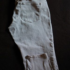 Old Navy Women’s Rockstar Super Skinny Mid Rise